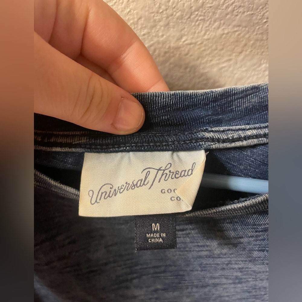 Blue universal thread top - Picture 2 of 3